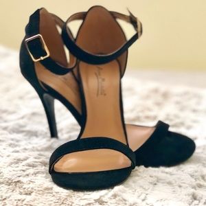 ✨Black simple high heels✨